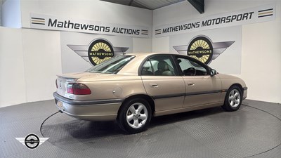 Lot 426 - 2000 VAUXHALL OMEGA ELITE V6 AUTO