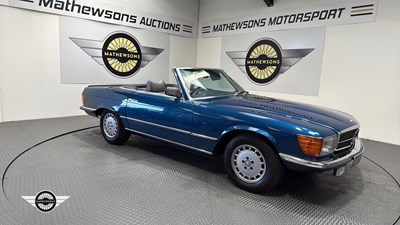 Lot 430 - 1978 MERCEDES 350 SL AUTO