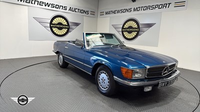 Lot 430 - 1978 MERCEDES 350 SL AUTO
