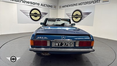 Lot 430 - 1978 MERCEDES 350 SL AUTO