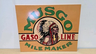 Lot 171 - WOODEN HAND PAINTED MUSGO GASOLINE SIGN 25" X 20"