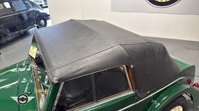 Lot 490 - 1960 MORGAN +4 COUPE