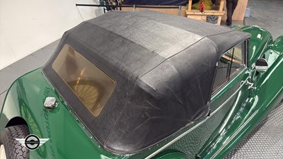 Lot 490 - 1960 MORGAN +4 COUPE