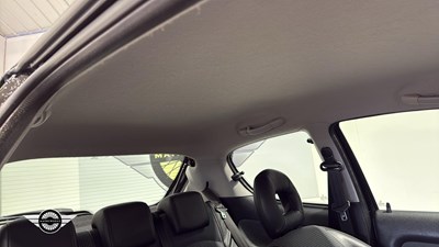 Lot 580 - 2000 PEUGEOT 206 GTI