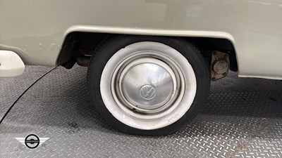 Lot 184 - 1969 VOLKSWAGEN BAY CAMPERVAN