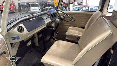 Lot 184 - 1969 VOLKSWAGEN BAY CAMPERVAN