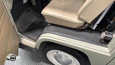 Lot 184 - 1969 VOLKSWAGEN BAY CAMPERVAN