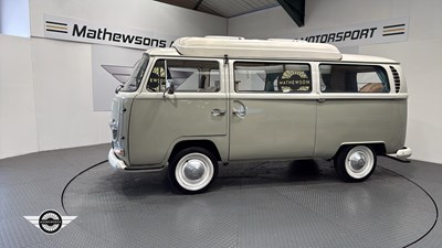 Lot 184 - 1969 VOLKSWAGEN BAY CAMPERVAN