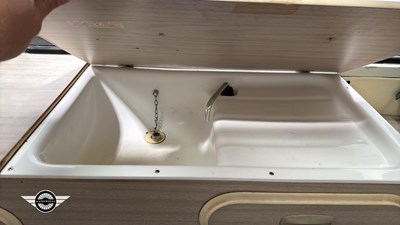Lot 184 - 1969 VOLKSWAGEN BAY CAMPERVAN