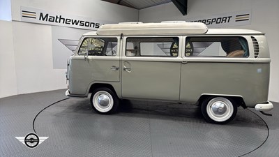 Lot 184 - 1969 VOLKSWAGEN BAY CAMPERVAN