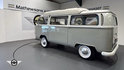 Lot 184 - 1969 VOLKSWAGEN BAY CAMPERVAN