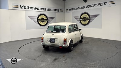 Lot 556 - 1998 ROVER MINI