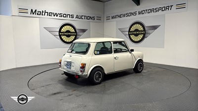 Lot 556 - 1998 ROVER MINI