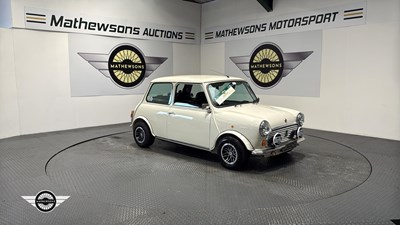 Lot 556 - 1998 ROVER MINI