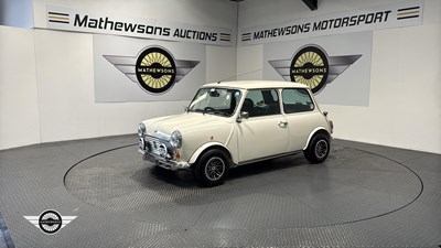 Lot 556 - 1998 ROVER MINI