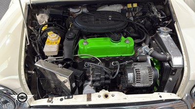 Lot 556 - 1998 ROVER MINI
