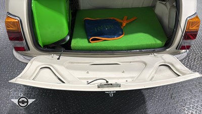 Lot 556 - 1998 ROVER MINI