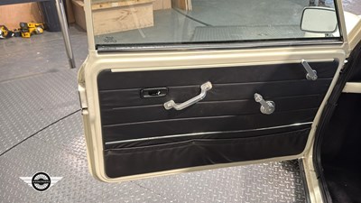 Lot 556 - 1998 ROVER MINI