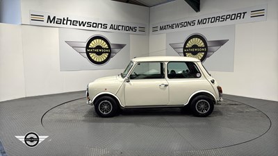 Lot 556 - 1998 ROVER MINI