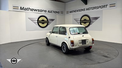 Lot 556 - 1998 ROVER MINI