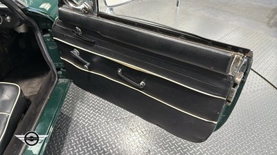 Lot 602 - 1968 MG B