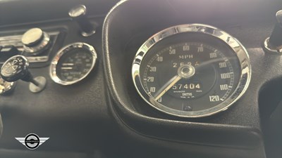 Lot 602 - 1968 MG B