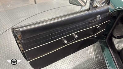 Lot 602 - 1968 MG B