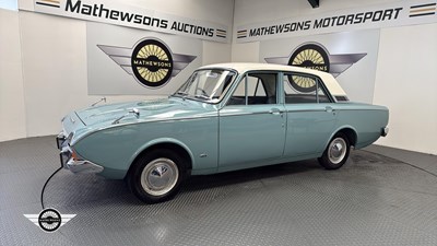 Lot 606 - 1966 FORD CORSAIR V4 DELUXE