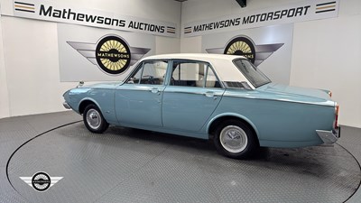 Lot 606 - 1966 FORD CORSAIR V4 DELUXE