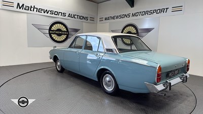 Lot 606 - 1966 FORD CORSAIR V4 DELUXE