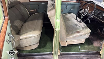 Lot 622 - 1961 ROVER P4 80