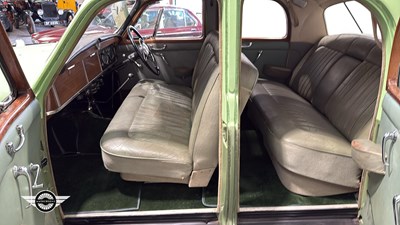 Lot 622 - 1961 ROVER P4 80