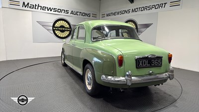 Lot 622 - 1961 ROVER P4 80