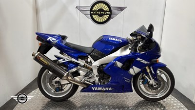 Lot 626 - 1999 YAMAHA YZF-R1
