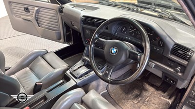 Lot 630 - 1990 BMW 325I CABRIOLET AUTO