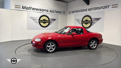 Lot 31 - 2003 MAZDA MX-5 1.8I