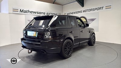 Lot 47 - 2005 LAND ROVER R-ROVER SPT V8SC 1ST ED