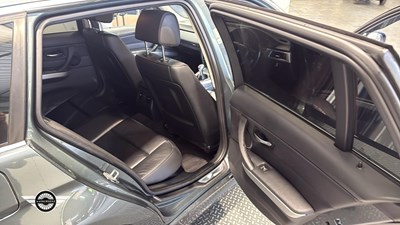 Lot 588 - 2011 BMW 318D EXCLUSIVE EDITION