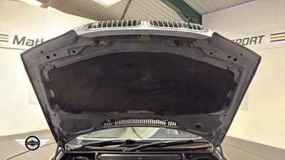 Lot 672 - 2004 BMW 330CI SE