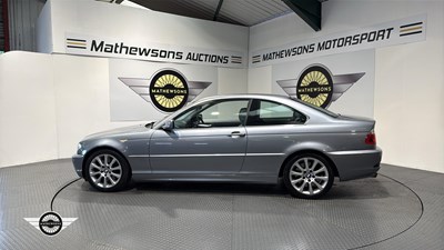 Lot 672 - 2004 BMW 330CI SE