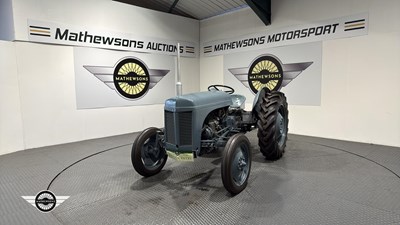 Lot 618 - 1955 FERGUSON TEF 20