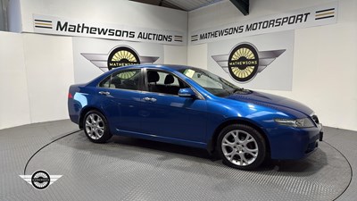 Lot 705 - 2004 HONDA ACCORD VTEC SE AUTO