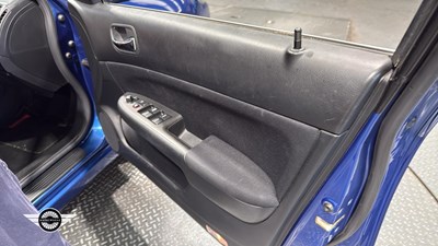 Lot 705 - 2004 HONDA ACCORD VTEC SE AUTO