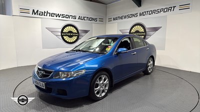 Lot 705 - 2004 HONDA ACCORD VTEC SE AUTO