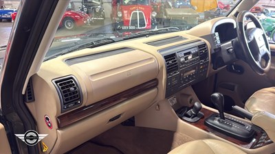 Lot 706 - 2000 LAND ROVER DISCOVERY TD5 ES AUTO