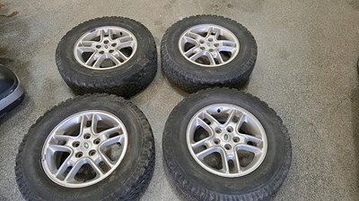 Lot 151 - LAND ROVER DISCOVERY 3 WHEELS 7JX17SEH2