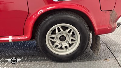 Lot 836 - 1969 AUSTIN 1800 S