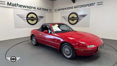 Lot 718 - 1992 MAZDA MX-5