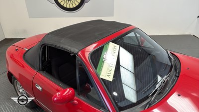 Lot 718 - 1992 MAZDA MX-5