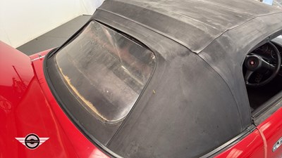 Lot 718 - 1992 MAZDA MX-5